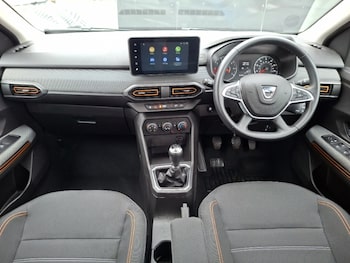 Used Dacia Sandero Stepway 2022 for sale - 79273930: Photo