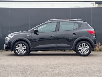 Used Dacia Sandero Stepway 2022 for sale - 79273930: Photo