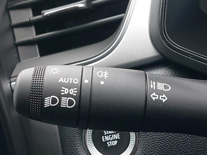 Used Renault Captur 2024 for sale - 76160673: Photo 19