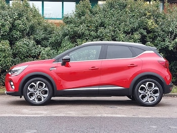 Used Renault Captur 2024 for sale - 76160673: Photo 4