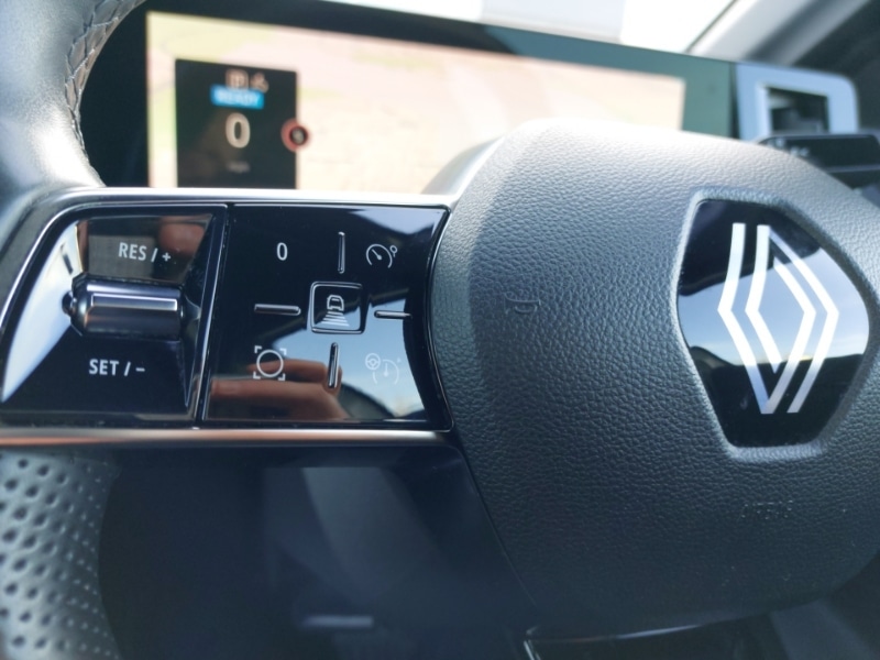 Used Renault Megane E Tech 2024 for sale - 77410086: Photo 17