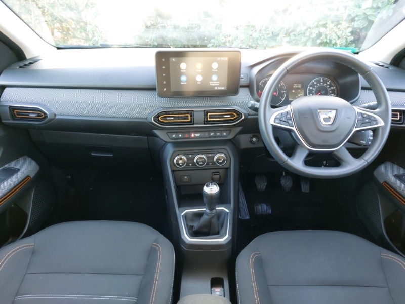 Used Dacia Sandero Stepway 2022 for sale - 77921898: Photo 2