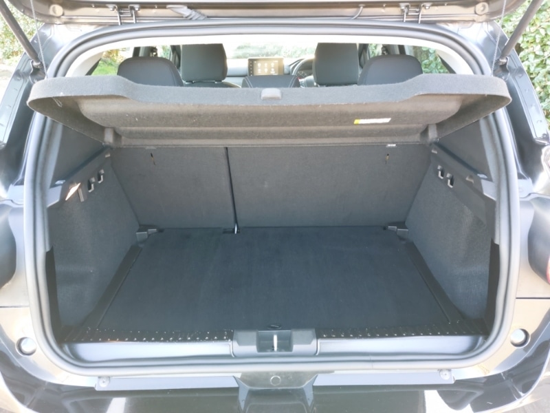 Used Dacia Sandero Stepway 2022 for sale - 77921898: Photo 8