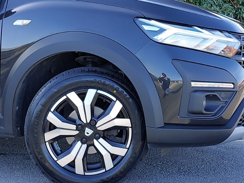 Used Dacia Sandero Stepway 2022 for sale - 77921898: Photo 9