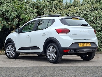 Used Dacia Sandero Stepway 2023 for sale - 79393408: Photo