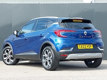 Used Renault Captur 2022 for sale - 75591568: Photo