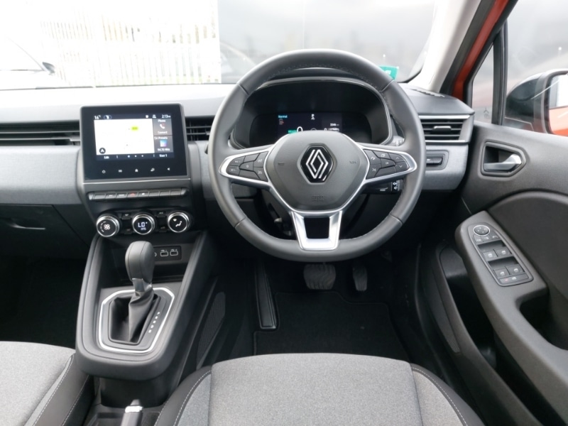 Used Renault Clio 2024 for sale - 76493037: Photo 7
