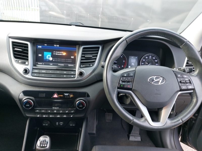 Used Hyundai TUCSON 2017 for sale - 76403738: Photo 2