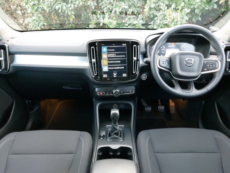 Used Volvo XC40 2022 for sale - 76889386: Photo 2