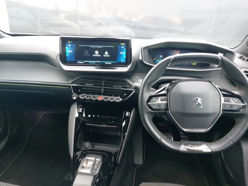 Used Peugeot 2008 2023 for sale - 78146484: Photo 2