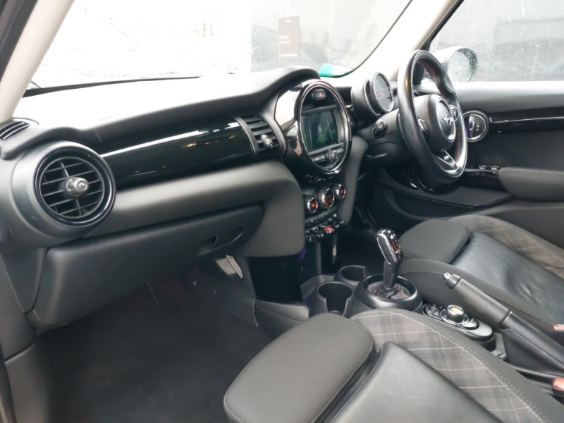 Used MINI Hatch 2018 for sale - 77841956: Photo 5