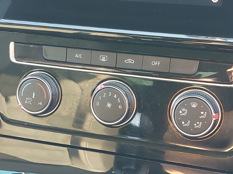 Used Volkswagen Golf 2018 for sale - 76275515: Photo 15