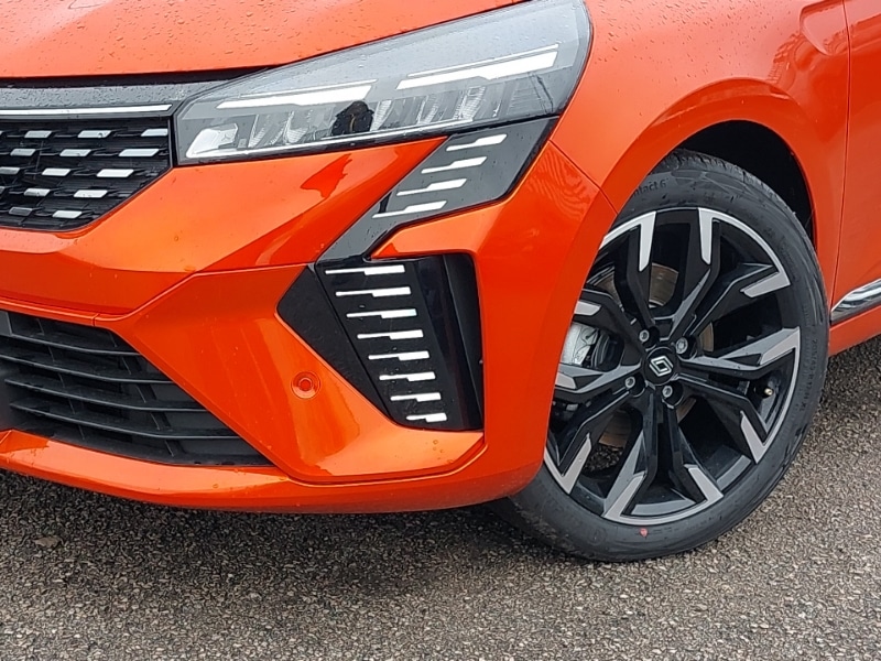 Used Renault Clio 2025 for sale - 77767320: Photo 9