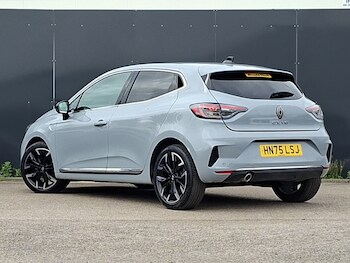 Used Renault Clio 2025 for sale - 79126722: Photo