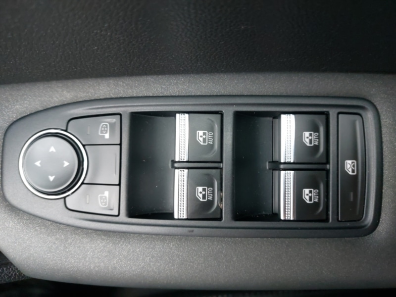 Used Renault Captur 2025 for sale - 77674385: Photo 17