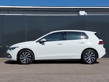 Used Volkswagen Golf 2022 for sale - 78355247: Photo