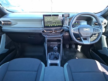 Used Dacia Duster 2025 for sale - 79368157: Photo
