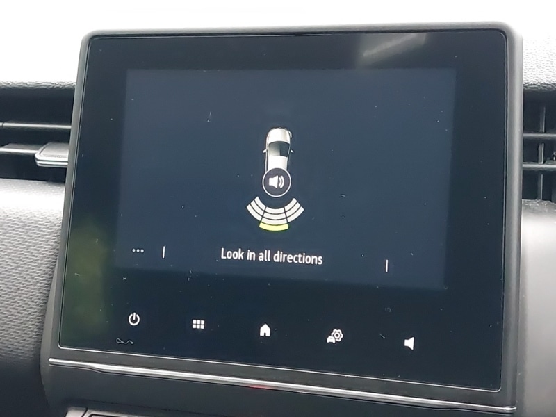 Used Renault Clio 2022 for sale - 76567022: Photo 12