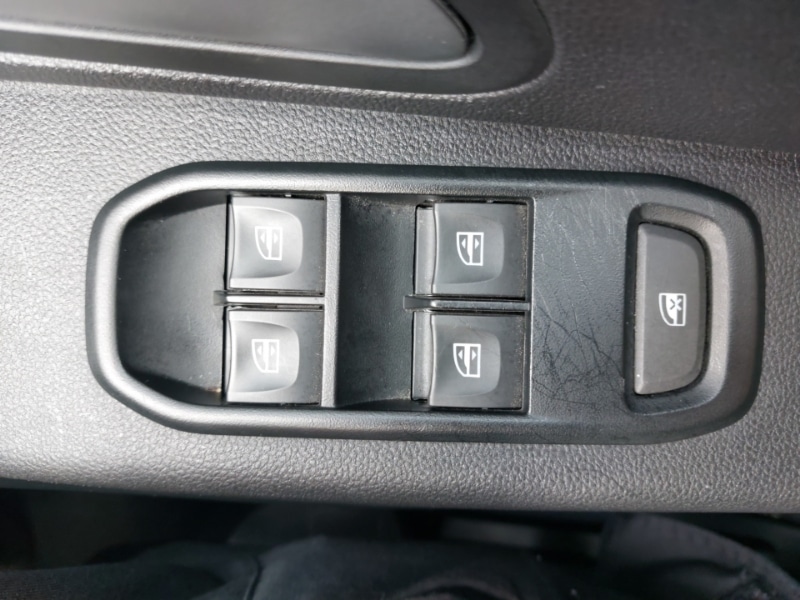 Used Dacia Duster 2023 for sale - 77956555: Photo 17