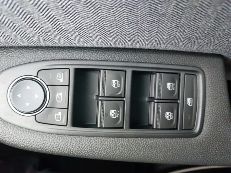 Used Renault Clio 2025 for sale - 77974954: Photo 13