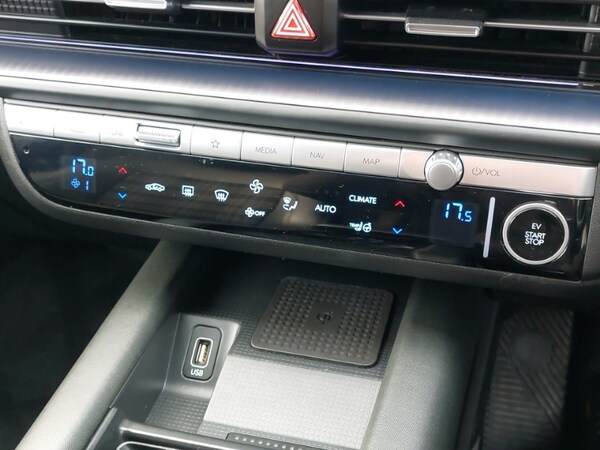 Used Hyundai IONIQ 6 2024 for sale - 75576723: Photo 17