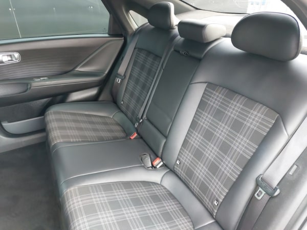 Used Hyundai IONIQ 6 2024 for sale - 75576723: Photo 6