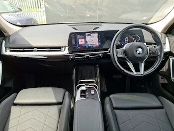 Used BMW X1 2022 for sale - 79131080: Photo