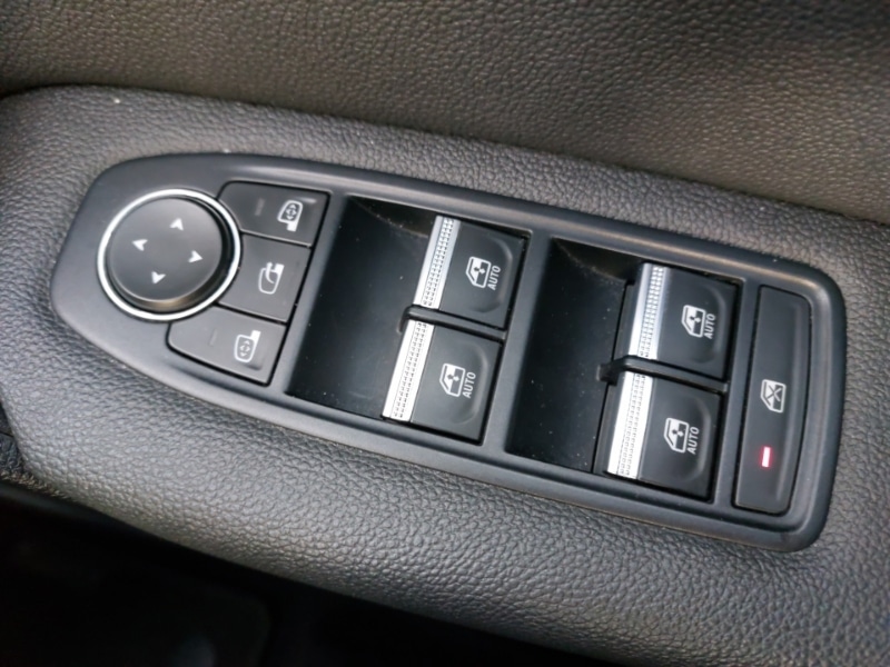 Used Renault Captur 2020 for sale - 77201759: Photo 17