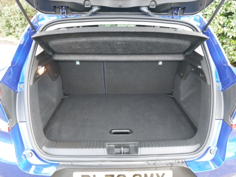 Used Renault Captur 2020 for sale - 77201759: Photo 8