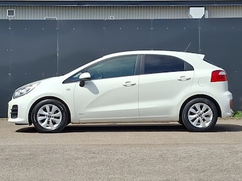Used Kia Rio 2015 for sale - 79201061: Photo