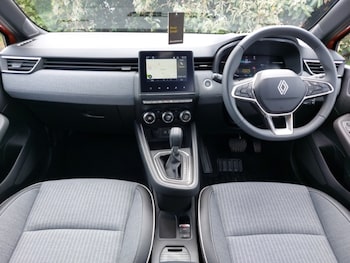 Used Renault Clio 2025 for sale - 78634838: Photo