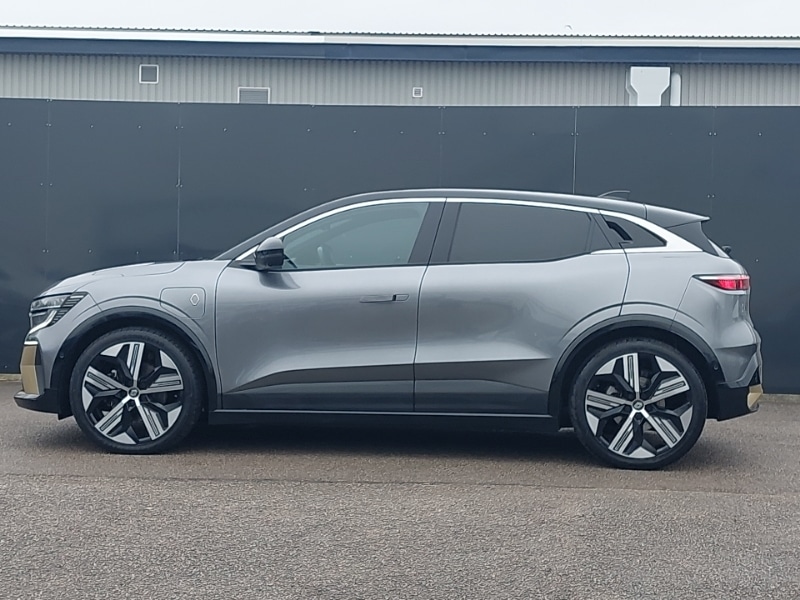 Used Renault Megane E Tech 2023 for sale - 77702131: Photo 4