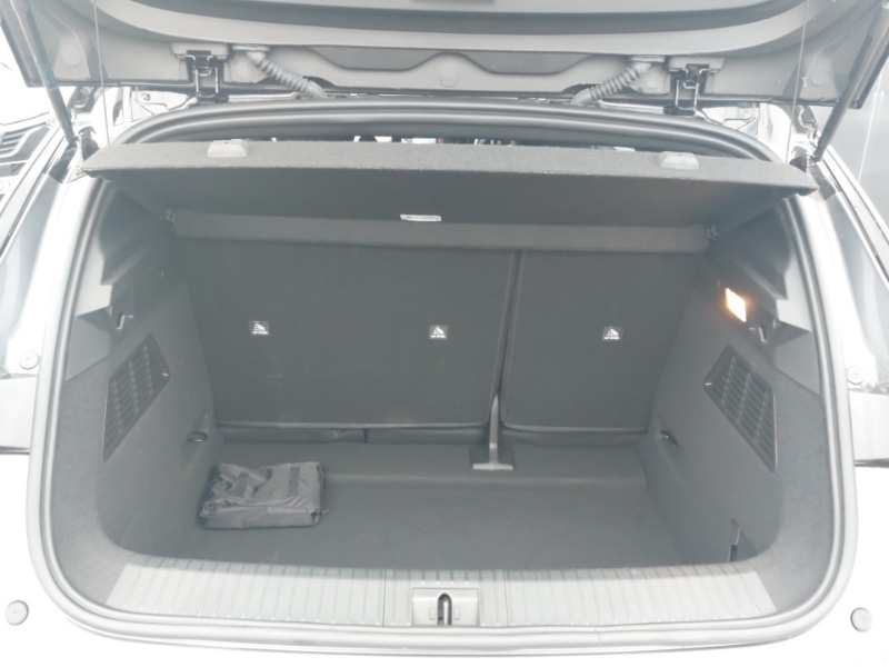 Used Renault Megane E Tech 2023 for sale - 77702131: Photo 8