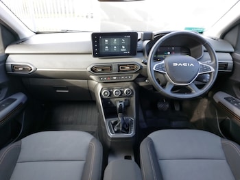 Used Dacia Jogger 2024 for sale - 76478387: Photo