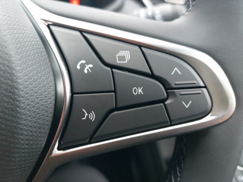 Used Renault Clio 2025 for sale - 77605701: Photo 15