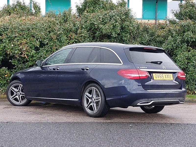 Used Mercedes-Benz C Class 2015 for sale - 77881641: Photo 3