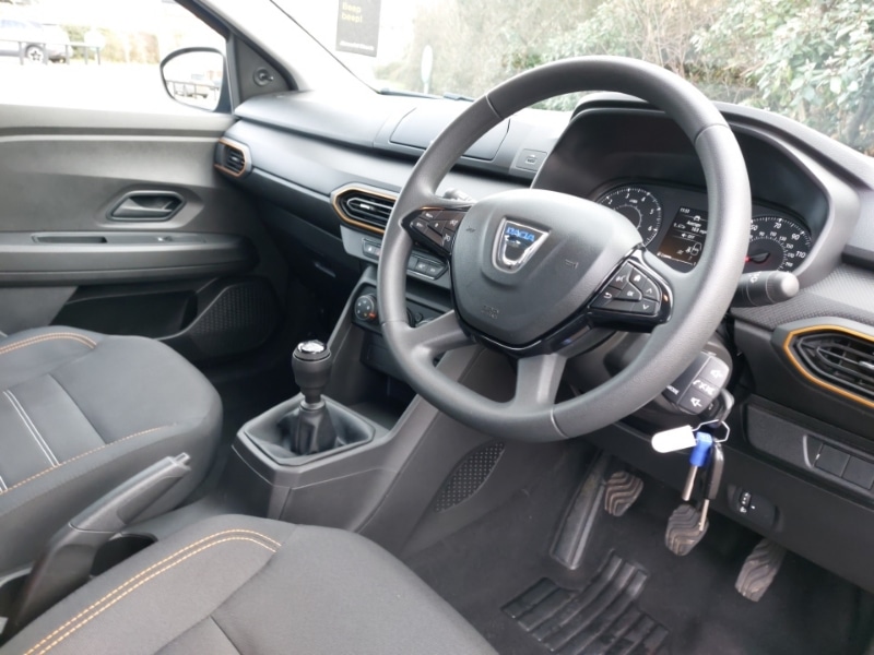 Used Dacia Sandero Stepway 2022 for sale - 77717129: Photo 11