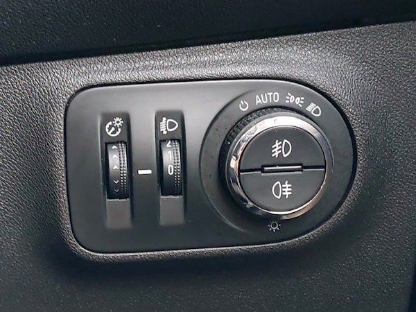 Used Vauxhall Corsa 2018 for sale - 76169788: Photo 17