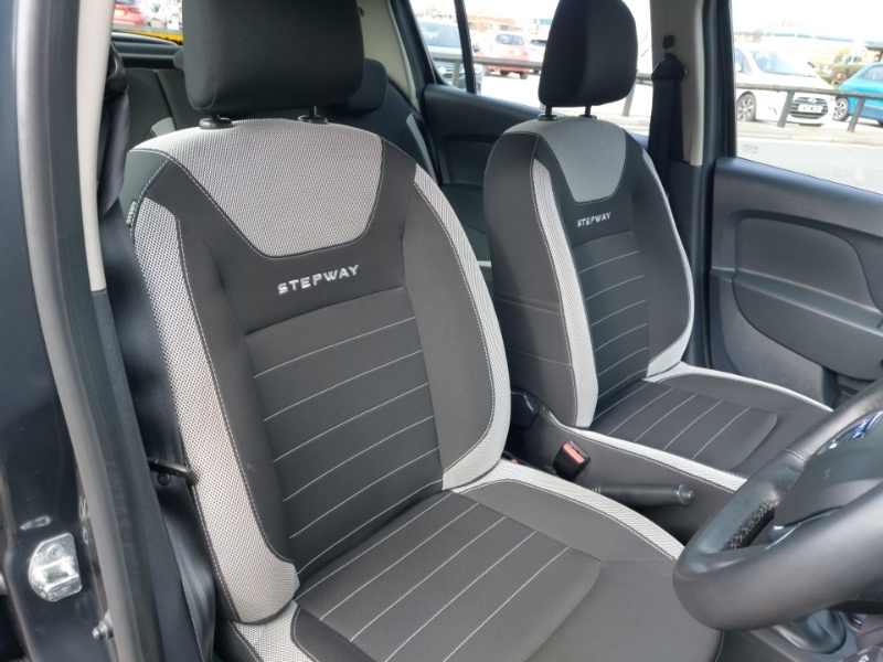 Used Dacia Sandero Stepway 2020 for sale - 77782294: Photo 10