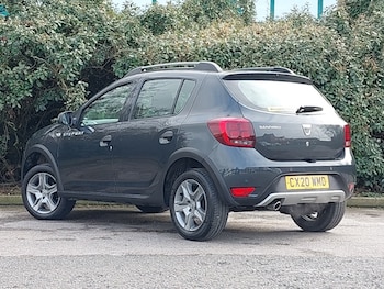 Used Dacia Sandero Stepway 2020 for sale - 77782294: Photo