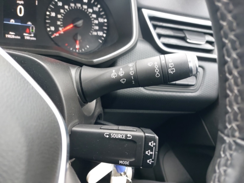 Used Renault Clio 2021 for sale - 77605723: Photo 12