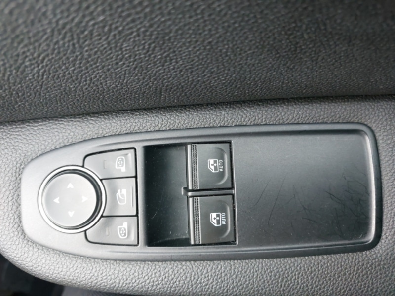 Used Renault Clio 2021 for sale - 77605723: Photo 14