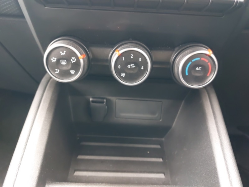 Used Renault Clio 2021 for sale - 77605723: Photo 17