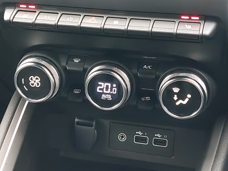 Used Renault Clio 2024 for sale - 77726526: Photo 15