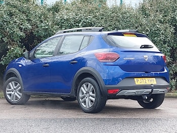 Used Dacia Sandero Stepway 2022 for sale - 77208899: Photo