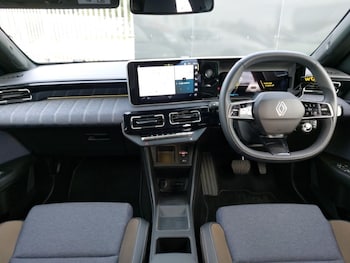 Used Renault 5 2025 for sale - 76054250: Photo 2