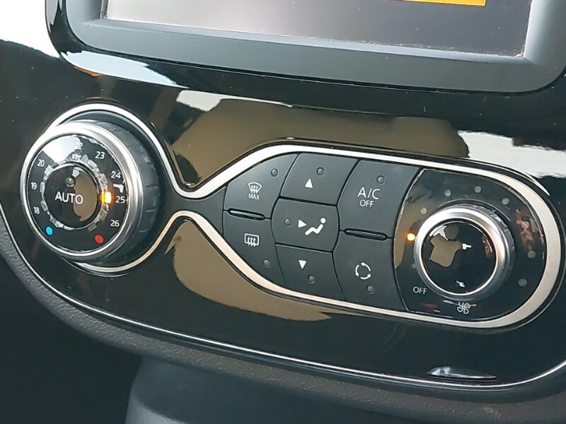 Used Renault Captur 2018 for sale - 77418762: Photo 15