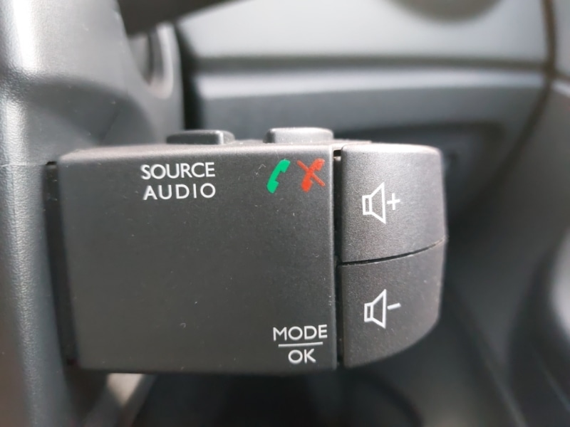 Used Renault Captur 2018 for sale - 77418762: Photo 18