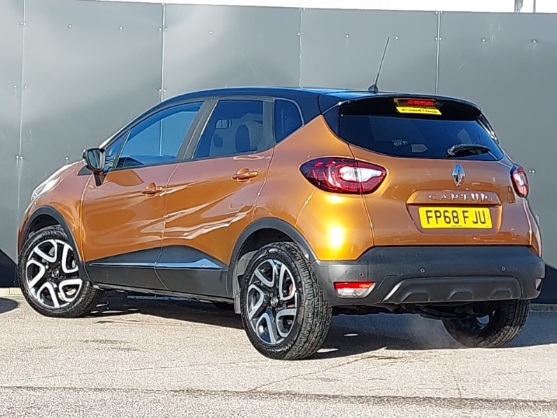 Used Renault Captur 2018 for sale - 77418762: Photo 3