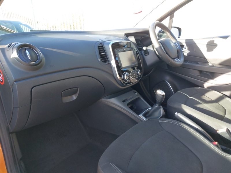 Used Renault Captur 2018 for sale - 77418762: Photo 5